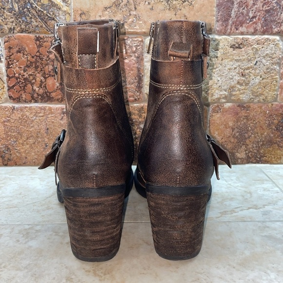 Earth Women’s Boots Shoes Montana Sandstone Zipper Heels Leather Brown Size 9 B - Picture 5 of 16